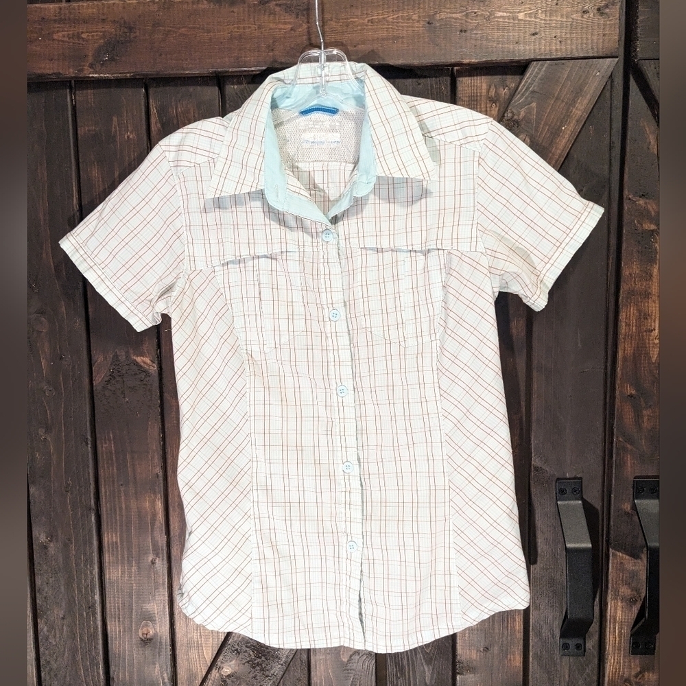 Columbia Omni shade Short sleeve shirt, size M